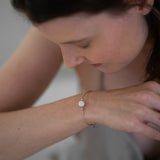 "Aroma to go" Armband - Dein persönlicher Duftbegleiter mit Lavasteinperle